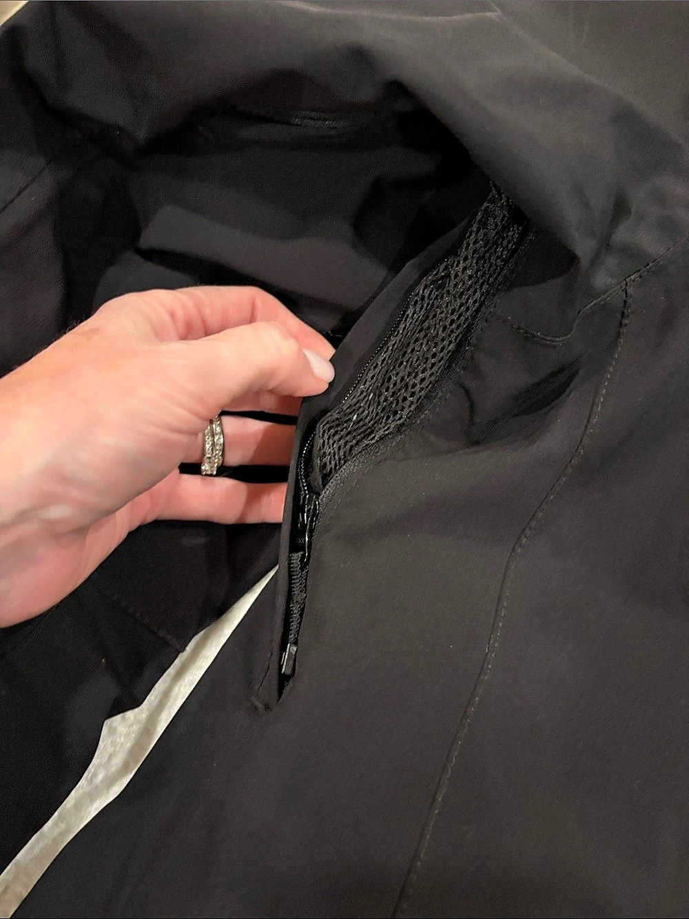 Helly Hansen Hooded Ski Jacket Black Large - Picture 9 of 9